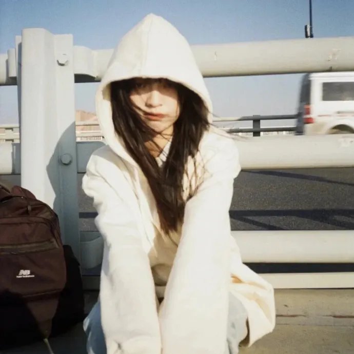 魔术师和消失的女孩